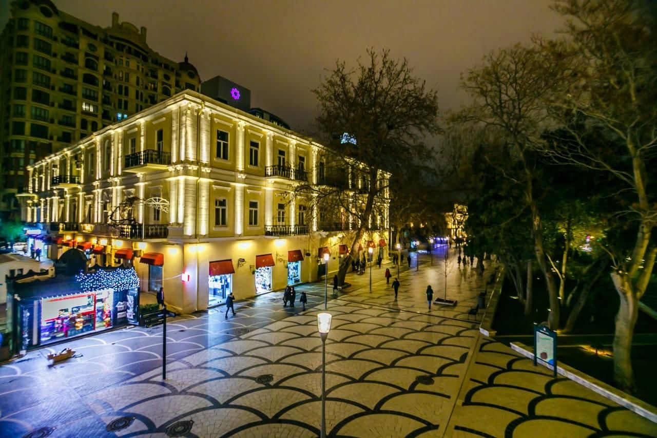 Апартаменты Apartment in Nizami street Fountain Square Баку