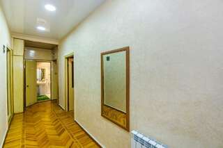 Апартаменты Apartment in Nizami street Fountain Square Баку Апартаменты с 2 спальнями-15