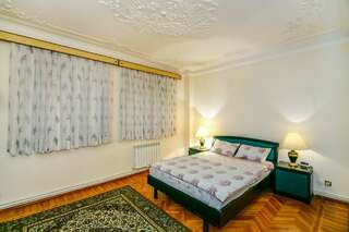 Апартаменты Apartment in Nizami street Fountain Square Баку Апартаменты с 2 спальнями-30