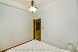 Апартаменты Apartment in Nizami street Fountain Square Баку Апартаменты с 2 спальнями-56