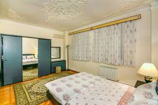 Апартаменты Apartment in Nizami street Fountain Square Баку Апартаменты с 2 спальнями-66