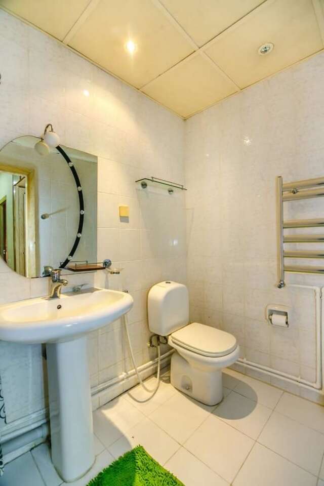 Апартаменты Apartment in Nizami street Fountain Square Баку-13