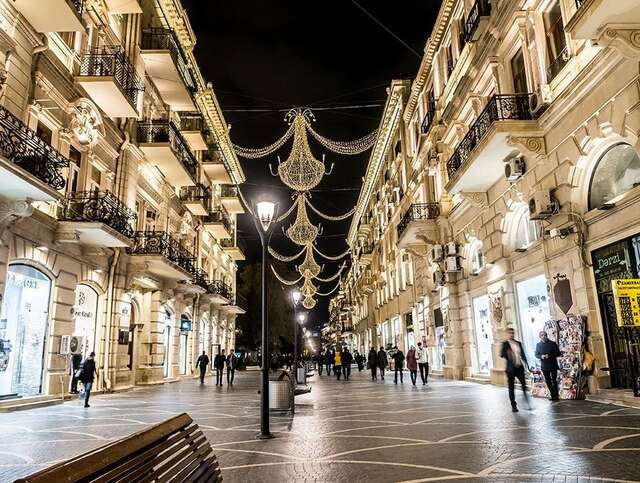 Апартаменты Apartment in Nizami street Fountain Square Баку-43